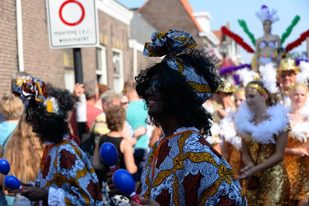 ../Images/Zomercarnaval Noordwijkerhout 142.jpg